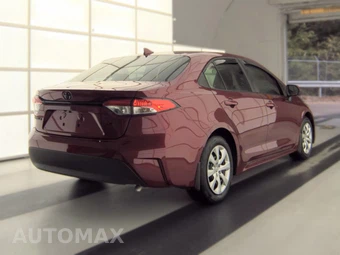 2026 Toyota Corolla LE Sedan - miniatura 4