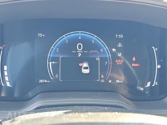2026 Toyota Corolla LE Sedan - miniatura 12