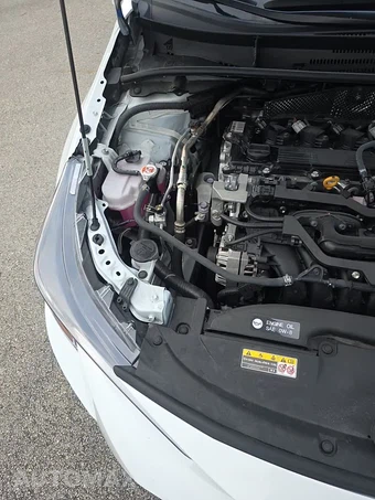 2026 Toyota Corolla LE Sedan - miniatura 19