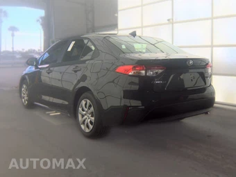 2026 Toyota Corolla LE Sedan - miniatura 6