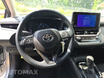 2026 Toyota Corolla LE Sedan - miniatura 10