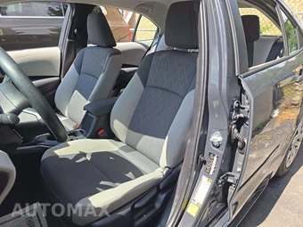 2026 Toyota Corolla LE Sedan - miniatura 6