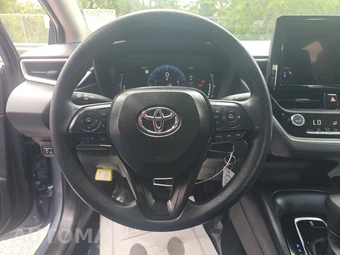 2026 Toyota Corolla LE Sedan - miniatura 16