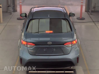 2026 Toyota Corolla LE Sedan - miniatura 6