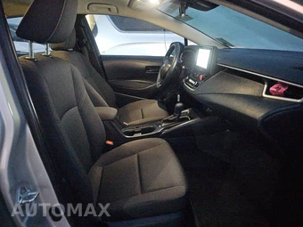 2026 Toyota Corolla LE Sedan - miniatura 8