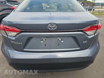 2026 Toyota Corolla LE Sedan - miniatura 5
