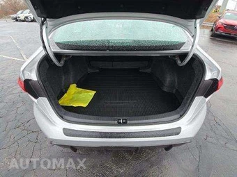 2026 Toyota Corolla SE Sedan - miniatura 15