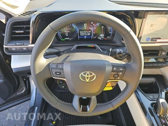 2026 Toyota Crown Limited – miniatura 10