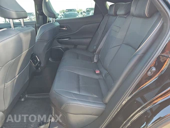 2026 Toyota Crown Platinum - miniatura 13