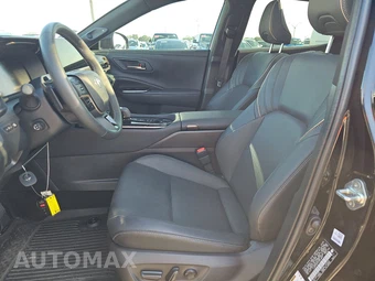 2026 Toyota Crown Platinum - miniatura 7