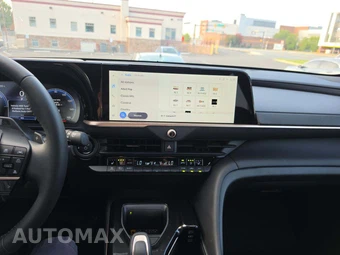 2026 Toyota Crown Signia Limited - miniatura 10