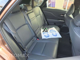 2026 Toyota Crown Signia Limited - miniatura 16