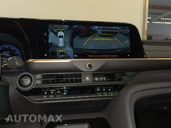 2026 Toyota Crown Signia Limited - miniatura 10