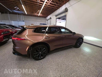 2026 Toyota Crown Signia Limited - miniatura 4