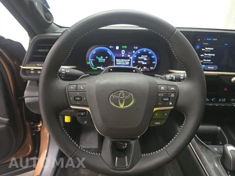 2026 Toyota Crown Signia Limited - miniatura 10