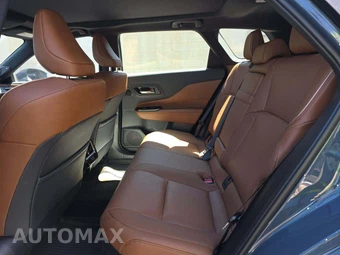 2026 Toyota Crown Signia Limited - miniatura 13