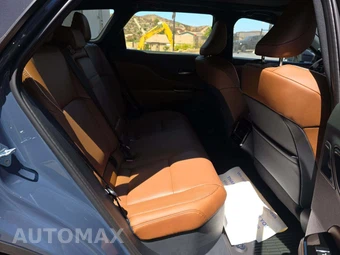 2026 Toyota Crown Signia Limited - miniatura 16