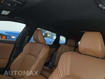 2026 Toyota Crown Signia XLE - miniatura 11