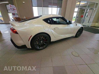 2026 Toyota GR Supra 3.0 Premium - miniatura 4