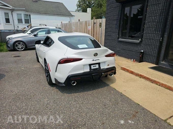 2026 Toyota GR Supra 3.0 Premium - miniatura 2