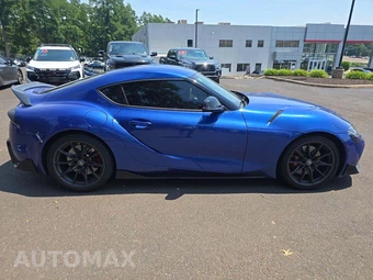 2026 Toyota GR Supra 3.0 Premium - miniatura 4