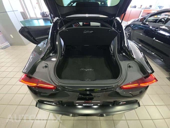 2026 Toyota GR Supra MkV Final Edition - miniatura 10