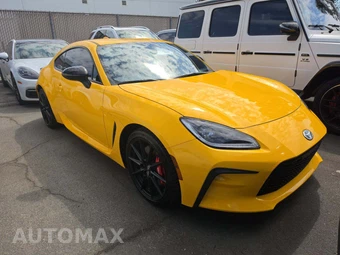 2026 Toyota GR86 Yuzu Edition - miniatura 4