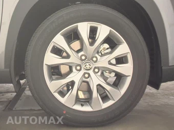 2026 Toyota Grand Highlander Hybrid Limited - miniatura 10
