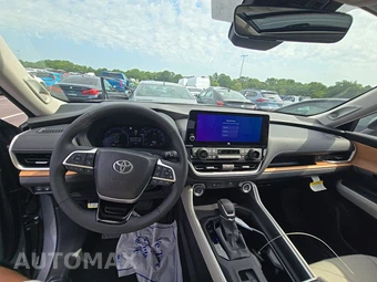 2026 Toyota Grand Highlander Hybrid Limited - miniatura 17