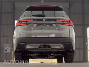 2026 Toyota Grand Highlander Hybrid Limited - miniatura 7