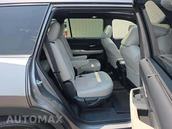 2026 Toyota Grand Highlander Hybrid MAX Platinum - miniatura 14