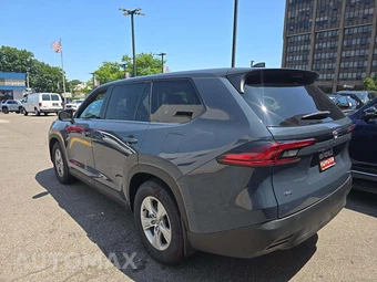 2026 Toyota Grand Highlander LE - miniatura 2