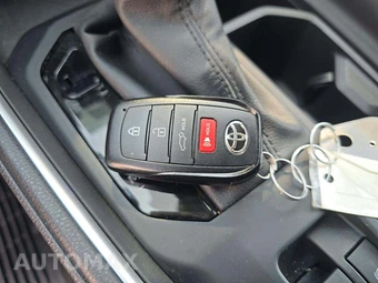 2026 Toyota Grand Highlander LE - miniatura 8