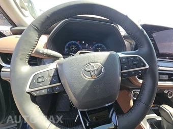 2026 Toyota Grand Highlander Platinum - miniatura 10