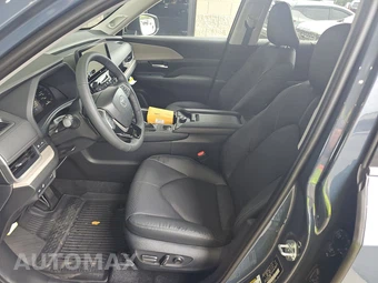 2026 Toyota Grand Highlander Platinum - miniatura 13