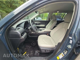 2026 Toyota Grand Highlander XLE - miniatura 3