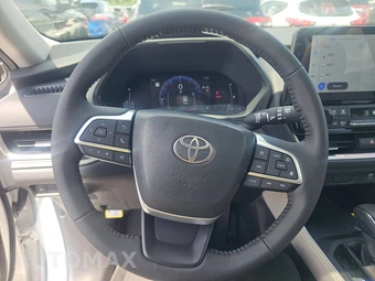 2026 Toyota Grand Highlander XLE - miniatura 16