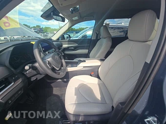 2026 Toyota Grand Highlander XLE - miniatura 13