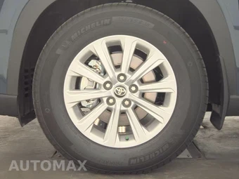 2026 Toyota Grand Highlander XLE - miniatura 9