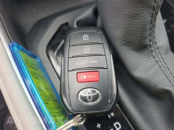 2026 Toyota Grand Highlander XLE - miniatura 5