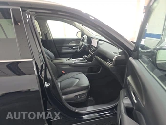 2026 Toyota Grand Highlander XLE - miniatura 8