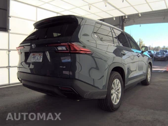 2026 Toyota Grand Highlander XLE - miniatura 4