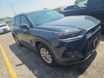 2026 Toyota Grand Highlander XLE - miniatura 3