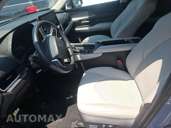 2026 Toyota Grand Highlander XLE - miniatura 7
