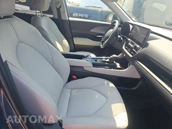 2026 Toyota Grand Highlander XLE - miniatura 8