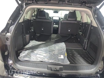2026 Toyota Highlander Hybrid Limited - miniatura 16