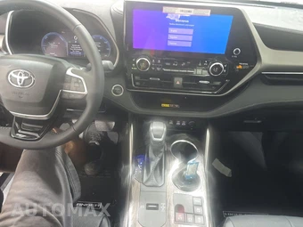 2026 Toyota Highlander Hybrid Limited - miniatura 11