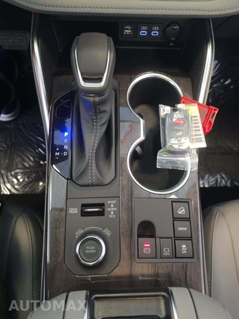 2026 Toyota Highlander Limited - miniatura 8