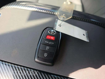2026 Toyota Highlander Limited - miniatura 8