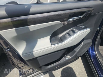 2026 Toyota Highlander Platinum - miniatura 15